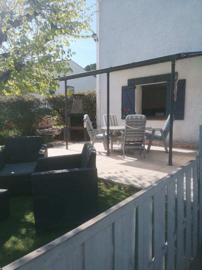 Le Mas Du Bijou Bleu Puget-sur Argens Exterior foto