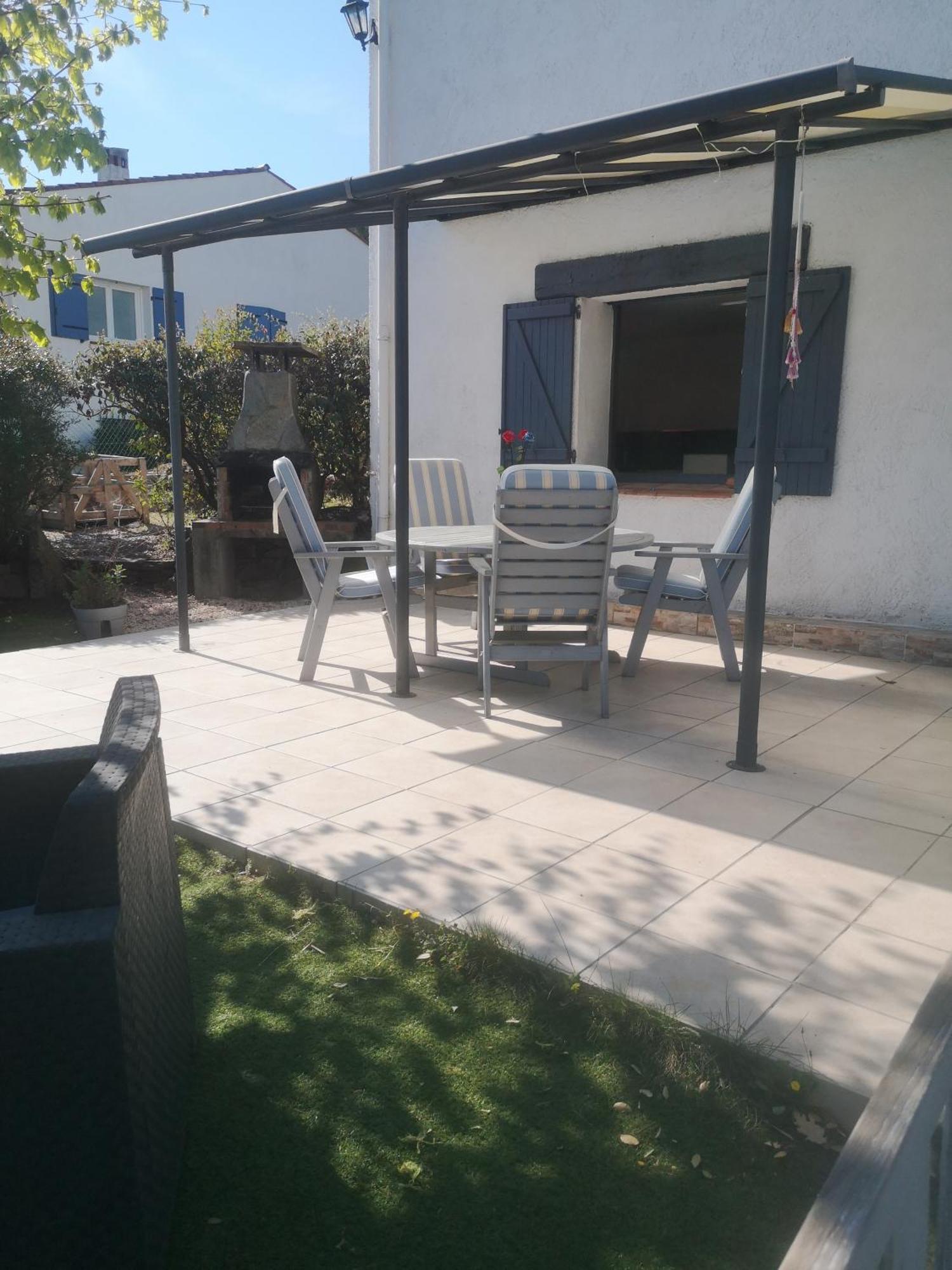 Le Mas Du Bijou Bleu Puget-sur Argens Quarto foto